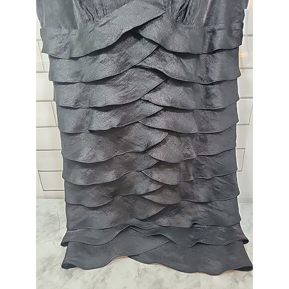 London Times Women's Sz 20W Dress V-Neck Tiered Cocktail Semi-formal Date Night - Picture 3 of 7